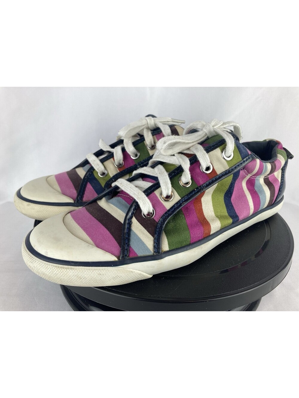 Women’s Size 10 Coach Barrett Canvas Rainbow Stripe Patent Trim Sneakers A1842